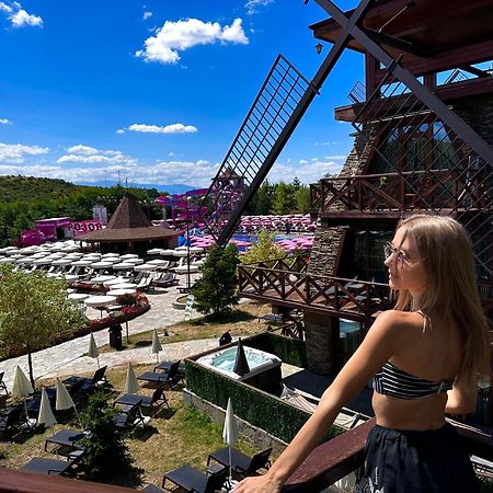 The Wind Mills Hydropark Hotel Gorna Malina Exterior foto