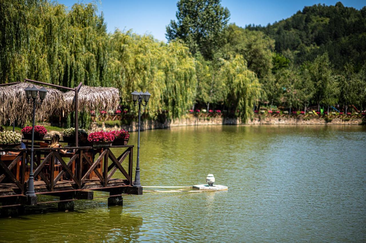 The Wind Mills Hydropark Hotel Gorna Malina Exterior foto