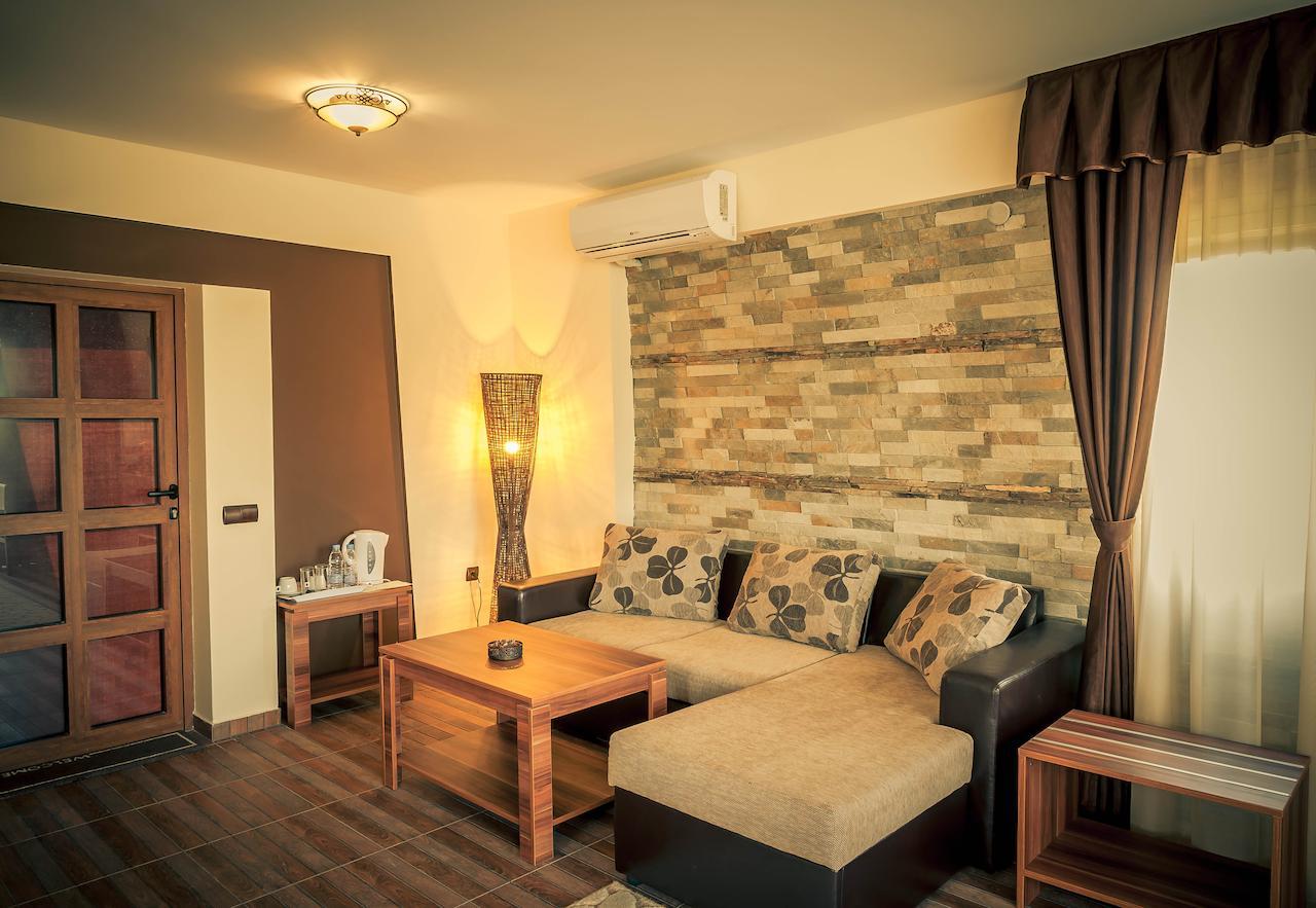 The Wind Mills Hydropark Hotel Gorna Malina Quarto foto