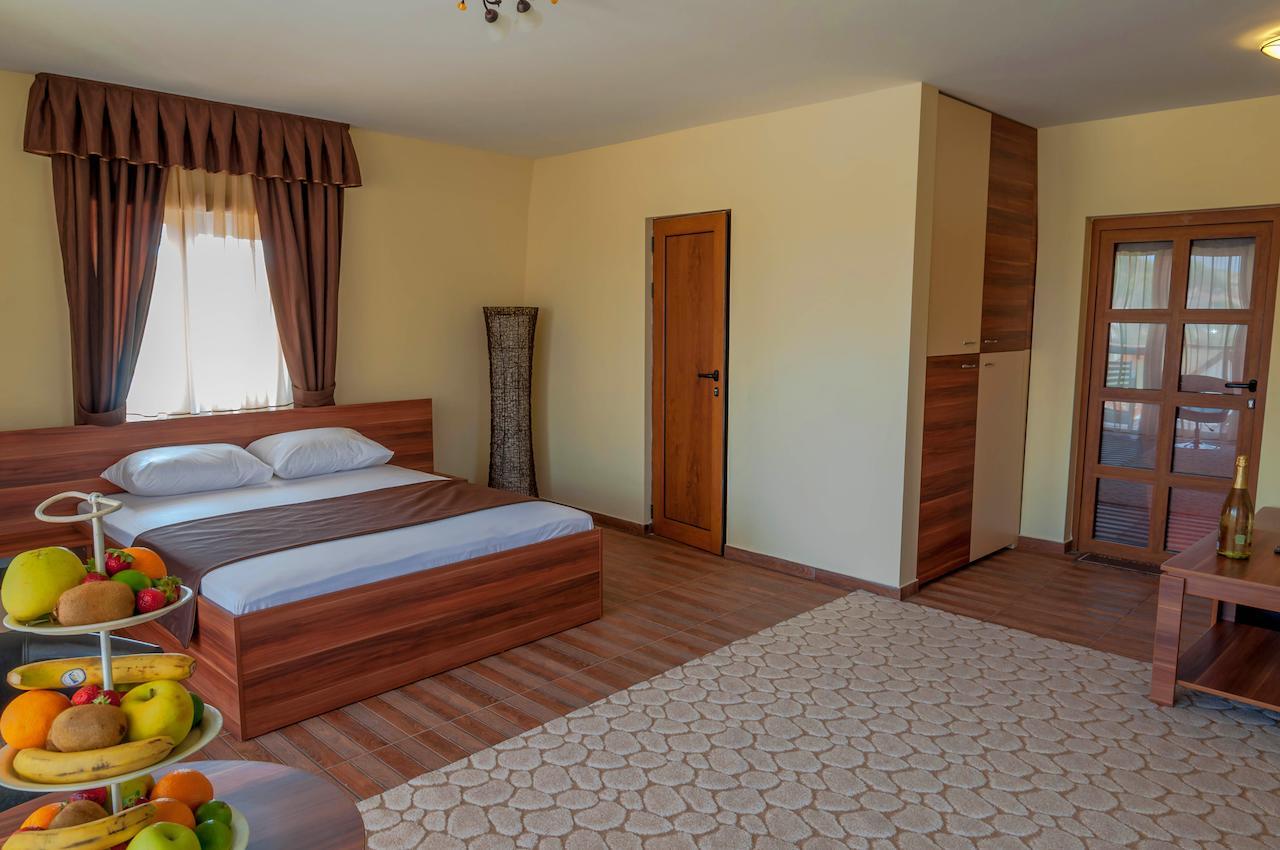 The Wind Mills Hydropark Hotel Gorna Malina Quarto foto