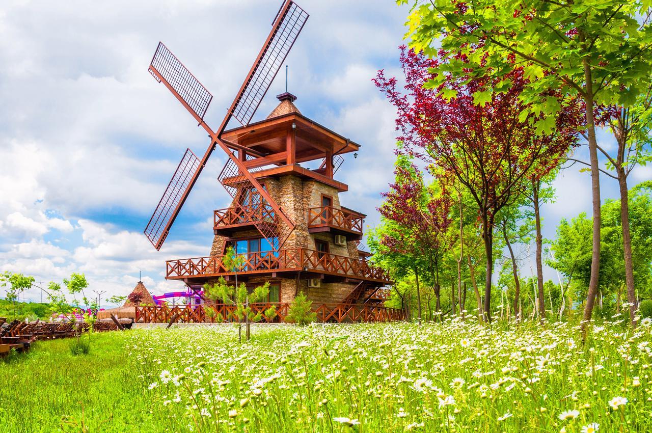The Wind Mills Hydropark Hotel Gorna Malina Exterior foto