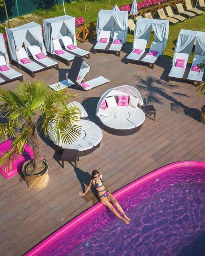 The Wind Mills Hydropark Hotel Gorna Malina Exterior foto